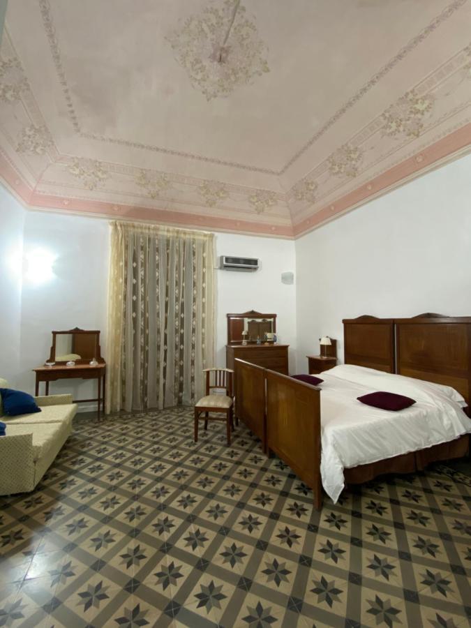 Crispi Accomodation B&B CTA Exteriér fotografie